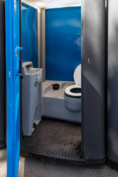 Best High-end porta potty rental  in Cedar Bluff, VA