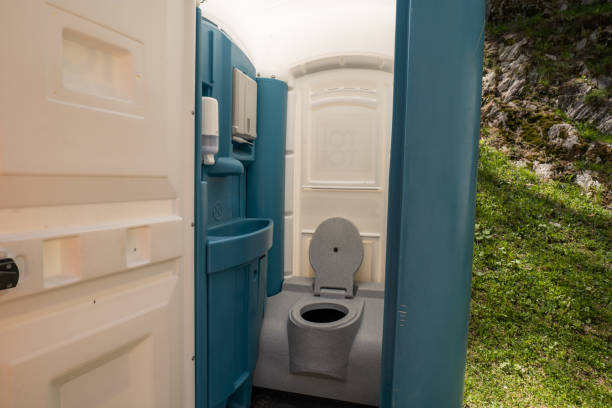 Best Affordable portable toilet rental  in Cedar Bluff, VA