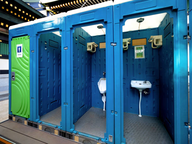 Best Portable restroom trailer rental  in Cedar Bluff, VA